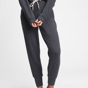 Gap joggers